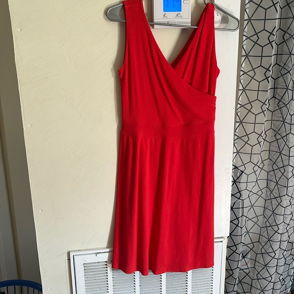 Women’s dress, size XS.